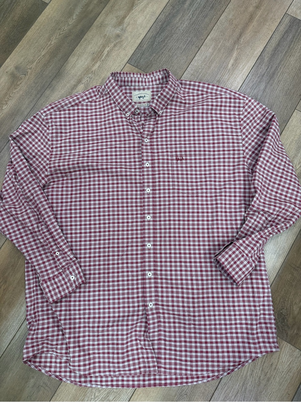 Men's Checked Button-Down Shirt in Red and White